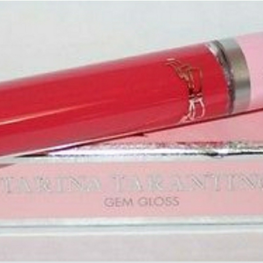 Tarina Tarantino gemgloss in NEON VANITY